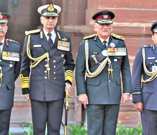 Changes at the top : Gen MM Naravane Takes Over as the 28th Chief of Army Staff The Service Chiefs with the CDS - from left, Gen MM Naravane, Adm Karambir Singh, Gen Bipin Rawat, CDS and Air Chief Marshal RKS Bhadauria.