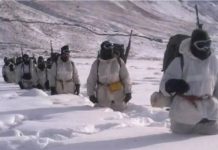India acquires 11,000 extreme cold gear sets from US army Indian soldiers in Siachen