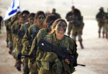 Military Recruitment Rules of Other Countries Women in the Israeli Army serve for a period of 24 months unless they volunteer for a unit that requires additional service time.