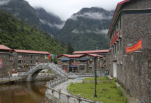 Chinese authorities forcibly moving Tibetans to Indian border to bolster control Menba village in Shannan province opposite Bhutan is part of 96 model villages constructed by the Chinese