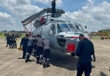 Indian Navy gets 2 MH-60R choppers from US Three MH-60R helicopters were delivered to the Indian Navy in 2021 in the US. The next two arrived in India on 28 July.