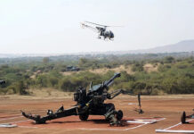 Artillery Modernisation Relies on Indigenous Guns The Dhanush towed howitzer at the Indian Army Aviation Corps and Air Defence Arty Joint Display Exercise.