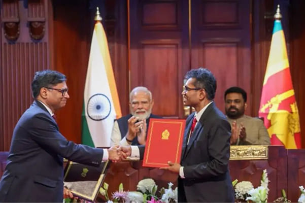 India and Sri-Lanka-signed a historic five-year defence pact during PM Narendra Modi's visit to sri Lanka India and Sri-Lanka-signed a historic five-year defence pact during PM Narendra Modi's visit to sri Lanka