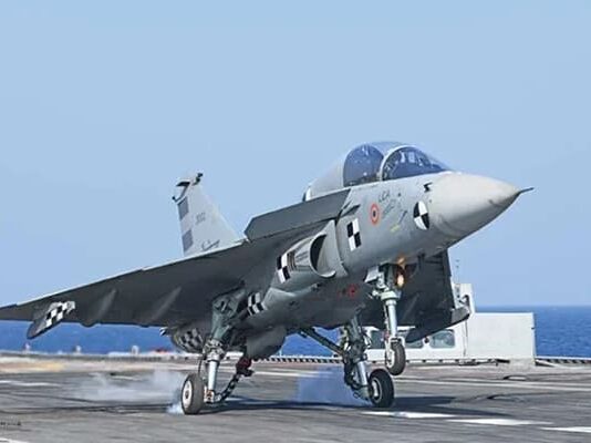 Indian Navy Plans to Acquire LCA-Navy Trainers LCA Navy