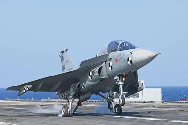 Indian Navy Plans to Acquire LCA-Navy Trainers LCA Navy